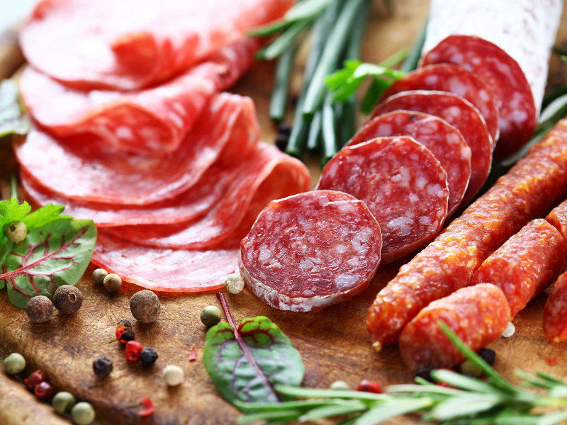 PLEF - Carni, salumi e sostenibilità: a che punto sono le imprese italiane?